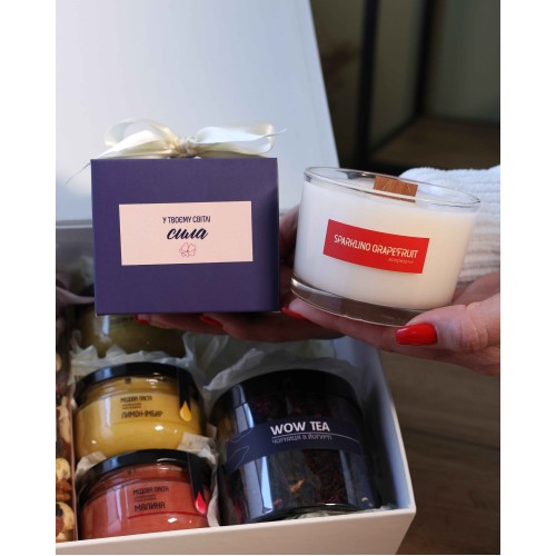 «Затишне чаювання» — подарунковий набір з чаєм, медовою пастою та горіхами — подарунок на День народження або інше свято «Затишне чаювання» — подарунковий набір з чаєм, медовою пастою та горіхами — подарунок на День народження або інше свято